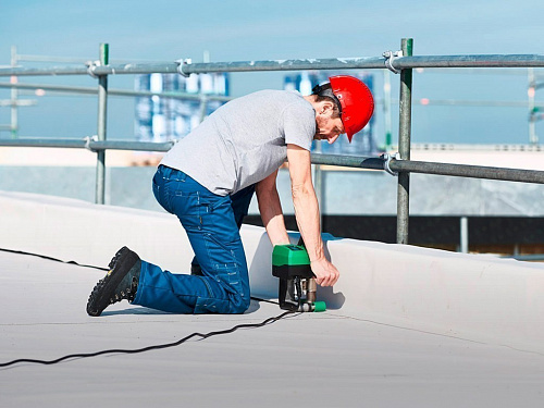 Фото Leister UNIDRIVE 500 сварочный полуавтомат - Fortools - профессиональный инструмент Фото Leister UNIDRIVE 500 сварочный полуавтомат - Fortools - профессиональный инструмент