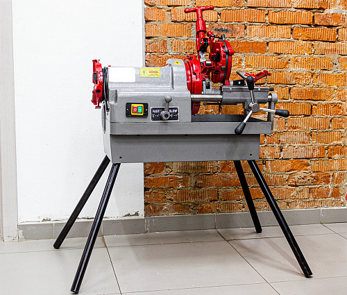 Фото Esson ElectricCut-80R3 электрический резьбонарезной станок - Fortools - профессиональный инструмент Фото Esson ElectricCut-80R3 электрический резьбонарезной станок - Fortools - профессиональный инструмент