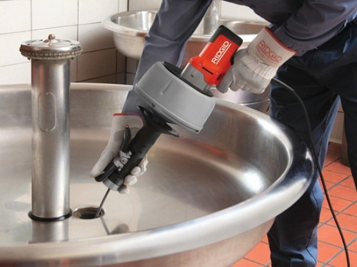 Фото Ridgid K-45AF электрическая прочистная машина - Fortools - профессиональный инструмент Фото Ridgid K-45AF электрическая прочистная машина - Fortools - профессиональный инструмент