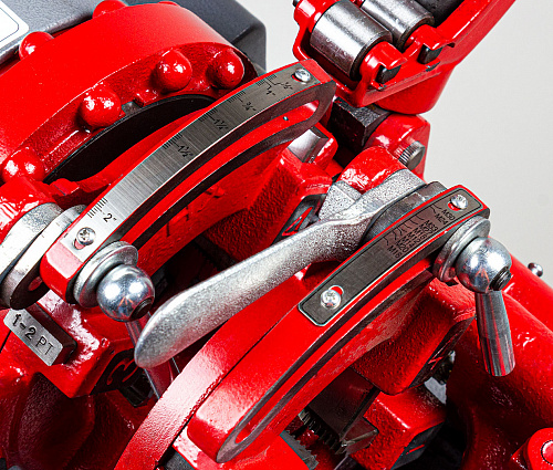 Фото Esson ElectricCut-50HW2 электрический резьбонарезной станок - Fortools - профессиональный инструмент Фото Esson ElectricCut-50HW2 электрический резьбонарезной станок - Fortools - профессиональный инструмент